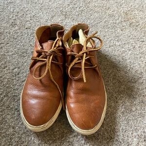 Frye Mindy Chukka 6.5